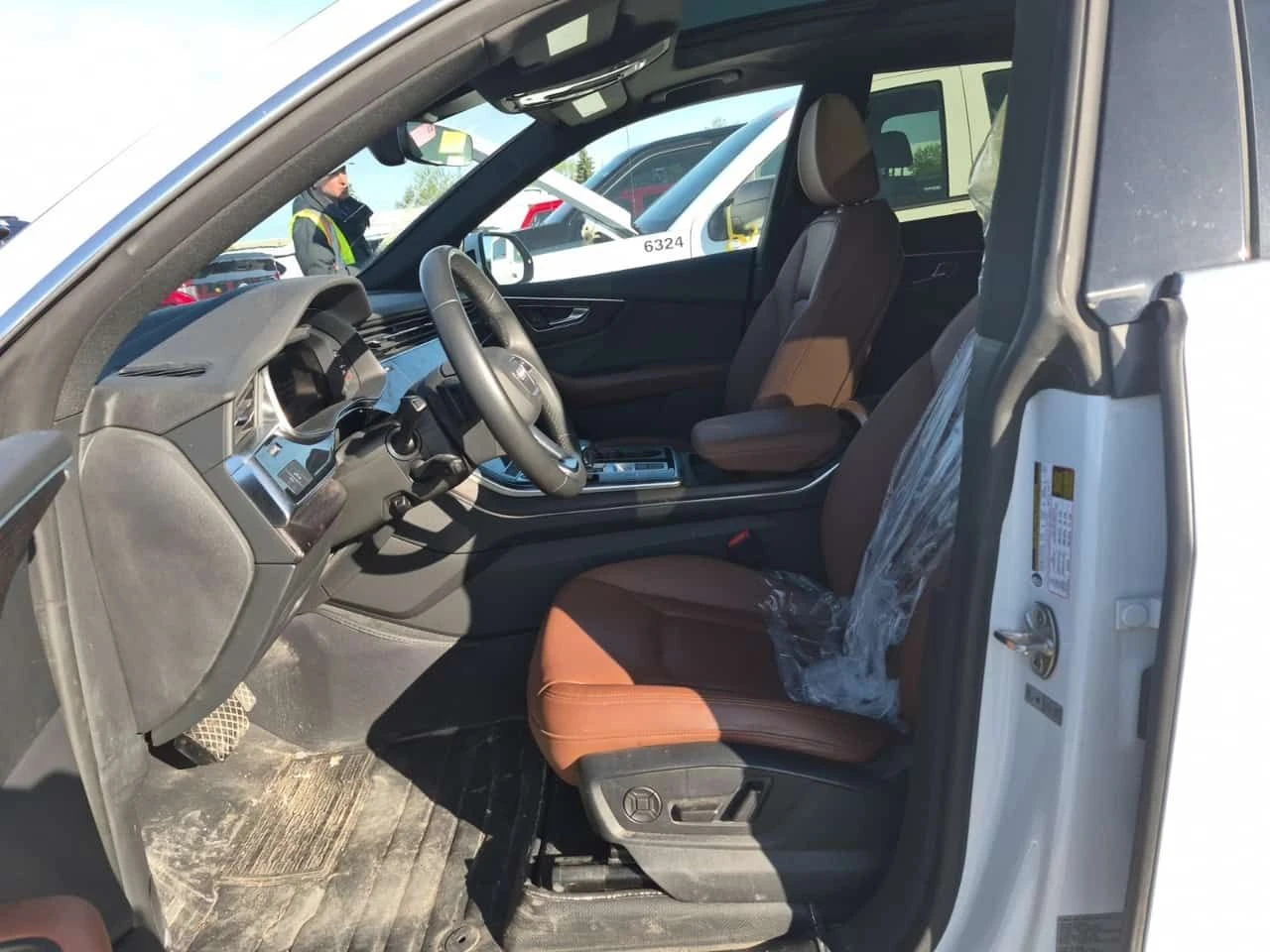 Audi Q8 S-Line * PROGRESSIV * CARFAX * От VW * , снимка 8 - Автомобили и джипове - 54758496