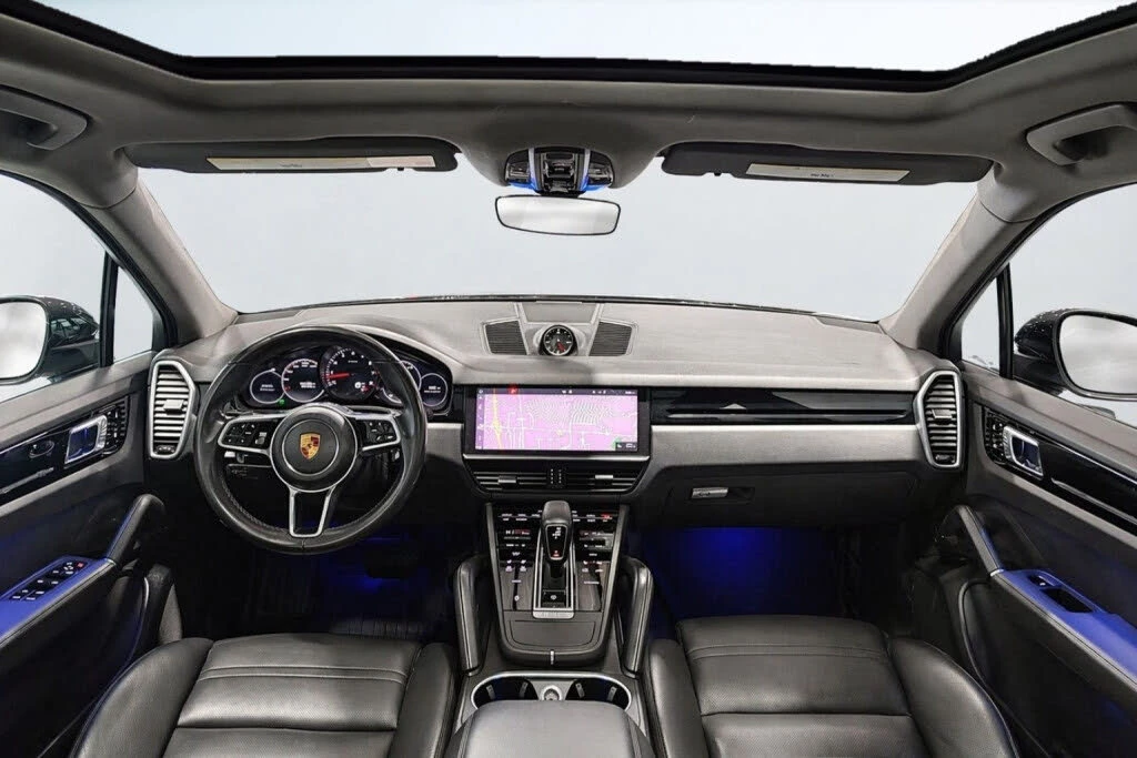 Porsche Cayenne 3.0* BOSE* ПАНОРАМА* ОБДУХВАНЕ* КАМЕРА* AMBIENT, снимка 8 - Автомобили и джипове - 54766570
