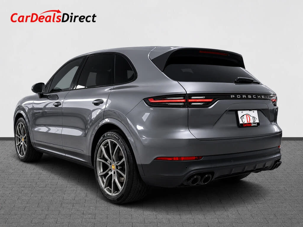 Porsche Cayenne 3.0* BOSE* ПАНОРАМА* ОБДУХВАНЕ* КАМЕРА* AMBIENT, снимка 3 - Автомобили и джипове - 54766570