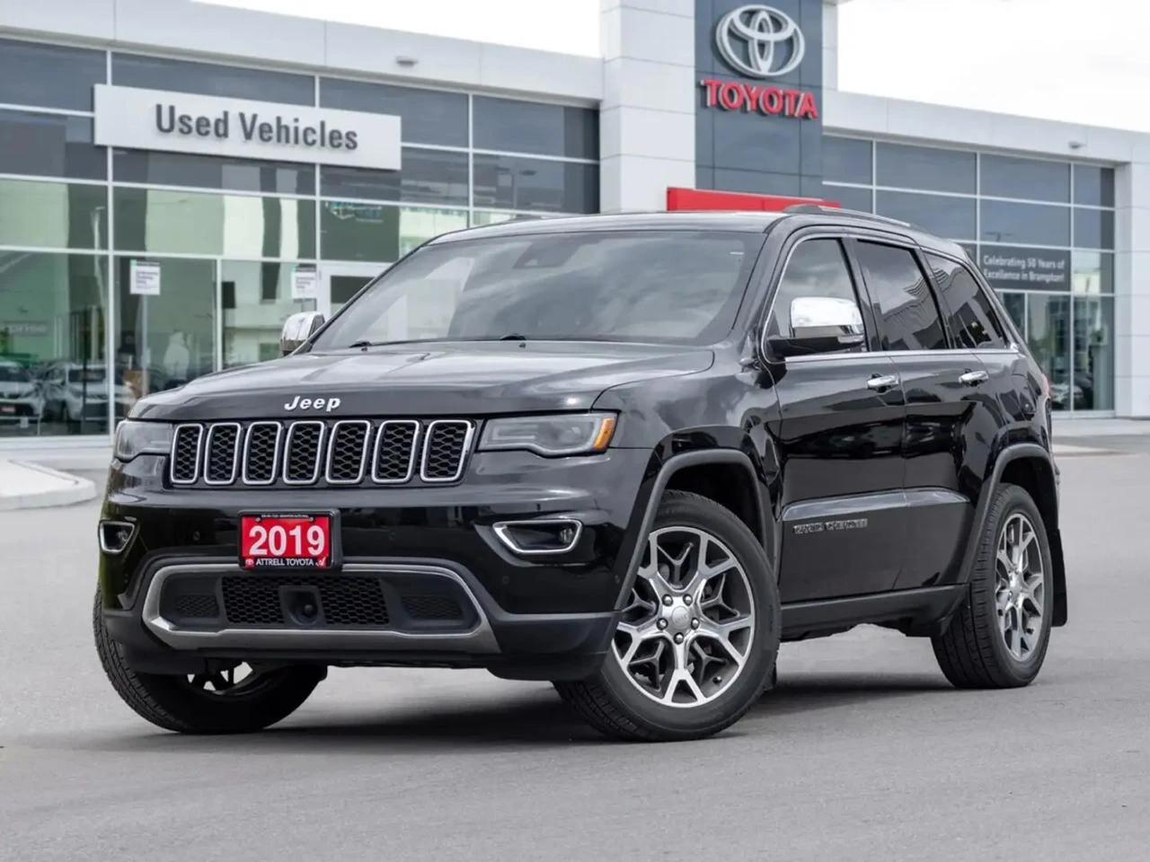 Jeep Grand cherokee 141к.км/LIMITED/DISTRONIC/LED/ПАНО/ОБДУХВАНЕ