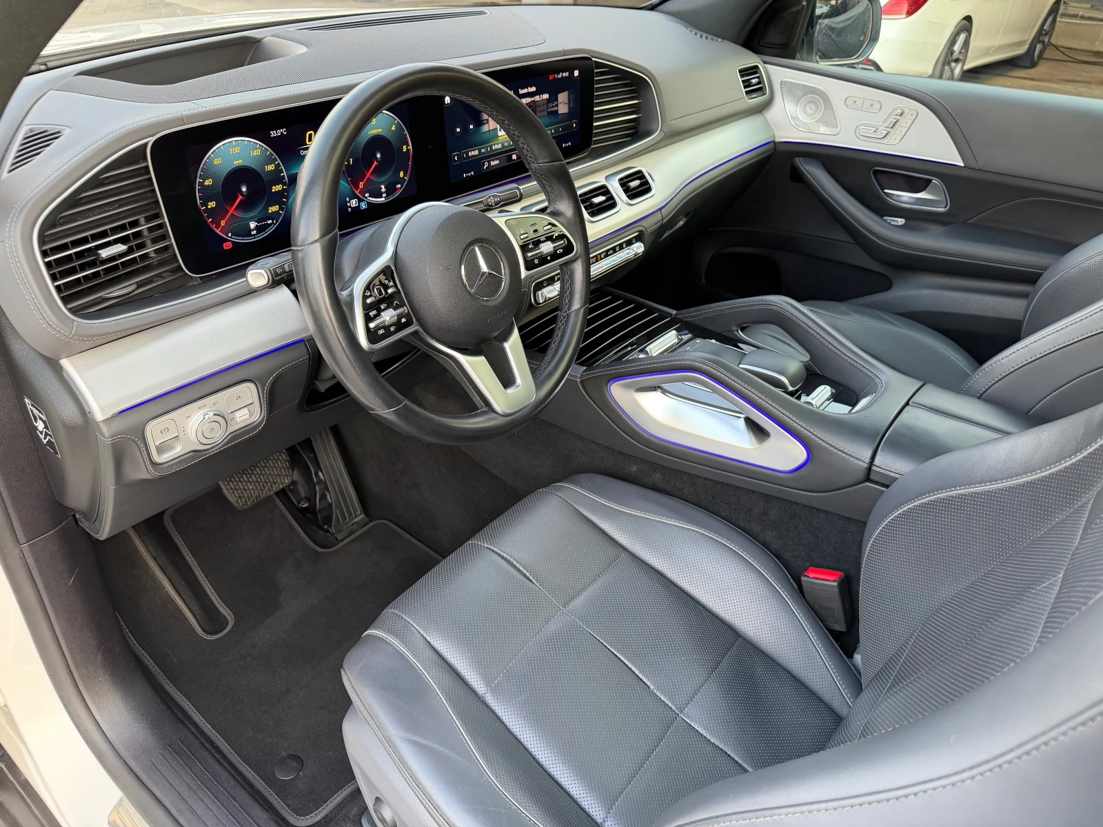 Mercedes-Benz GLE 400 AMG #PANO#OBDUH#Burmester#DIS#Cam360#HUD#KeyLess#j, снимка 10 - Автомобили и джипове - 55833496