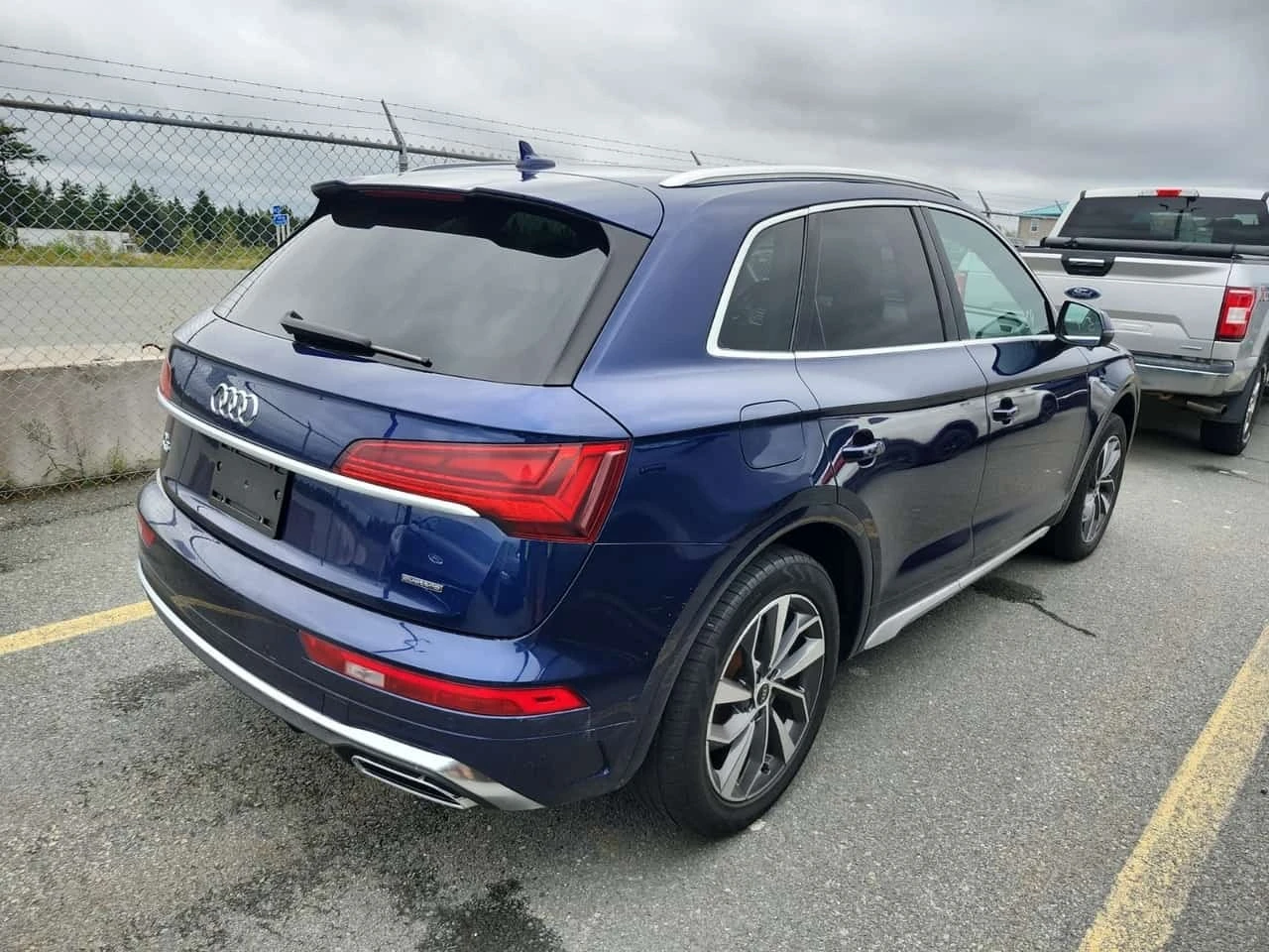 Audi Q5 45 Tfsi Quattro Progressiv/CARFAX/ДИСТРОНИК/, снимка 2 - Автомобили и джипове - 56262178