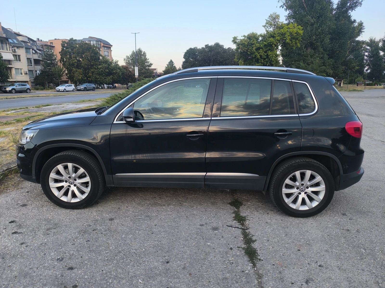 VW Tiguan 2.0 TDI(177 �.�.) 4Motion Offroad| Bi-Xenon| ����� | Mobile.bg � ����������� 2