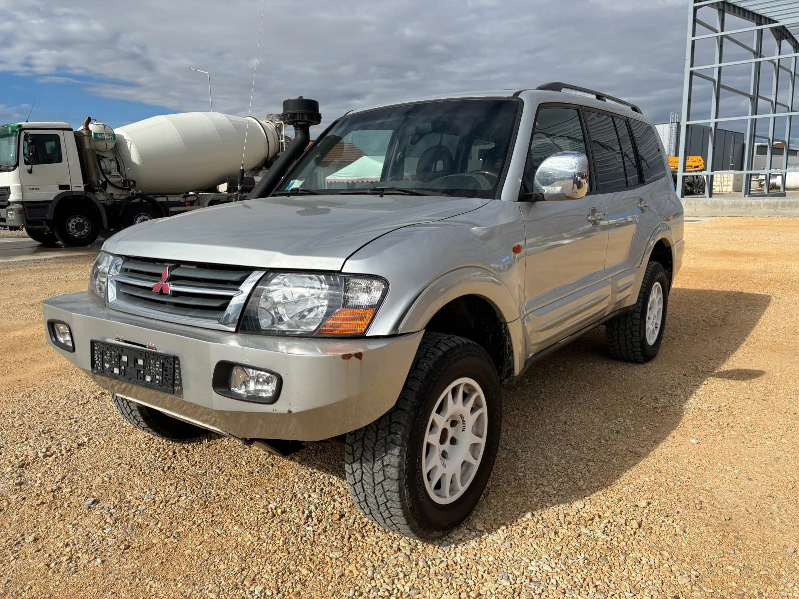 Mitsubishi Pajero 3.2 DI-D 4x4 AUTOMAT