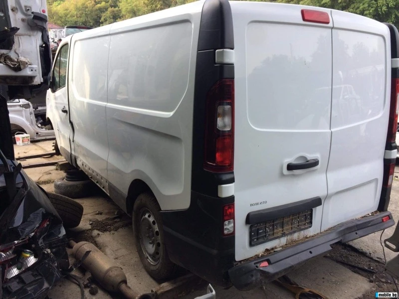 Opel Vivaro 1.6 tdi, снимка 11 - Бусове и автобуси - 37902800