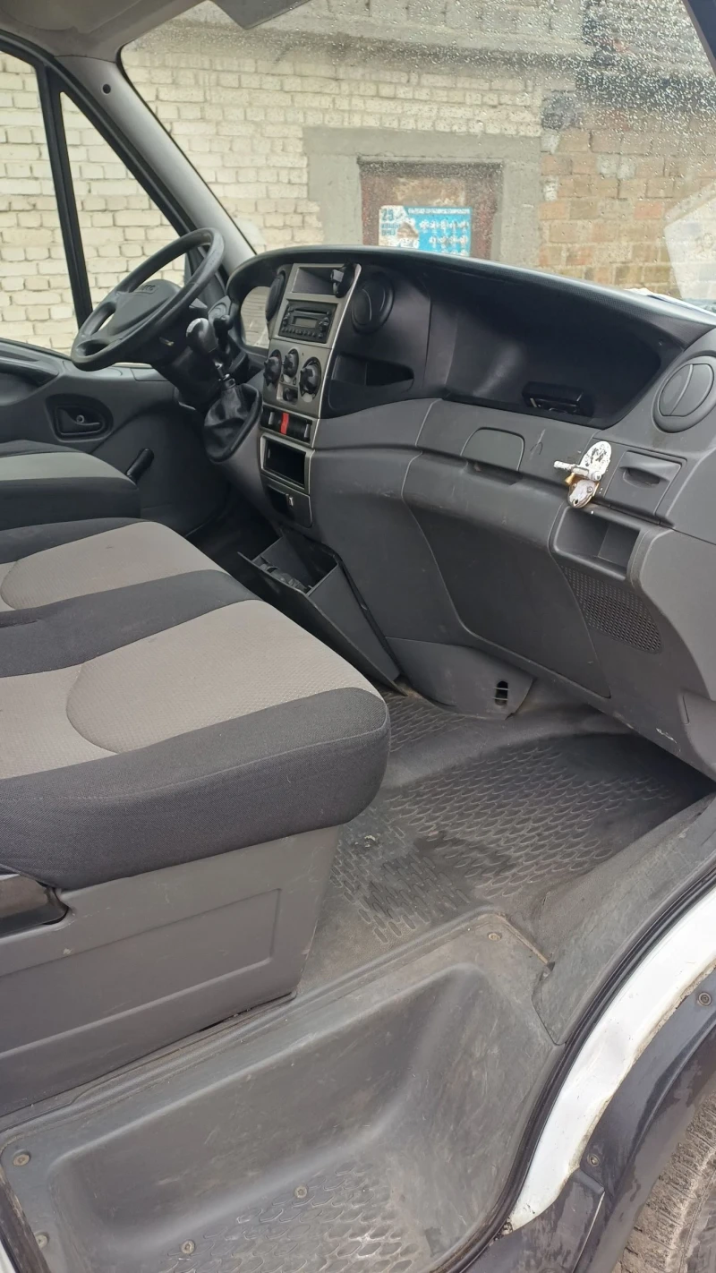 Iveco 35s13 130кс, снимка 11 - Бусове и автобуси - 53126819