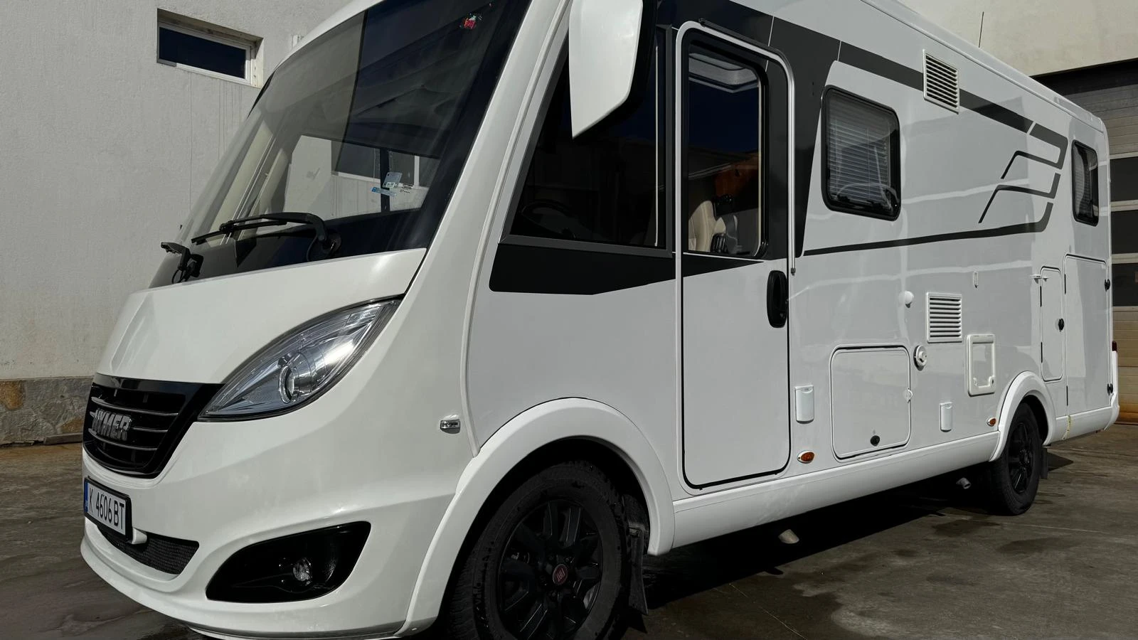 Кемпер HYMER / ERIBA B 574 DL, снимка 6 - Каравани и кемпери - 54168440