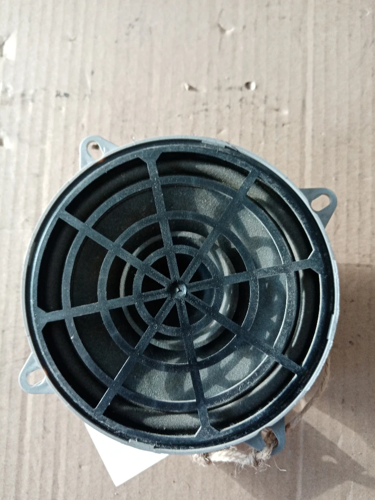 Тонколона високоговорител задна дясна Ситроен Ц3 пикасо 