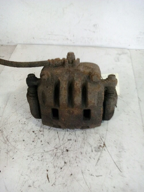 Спирачен апарат преден ляв Субару Легаси 2.5 бензин