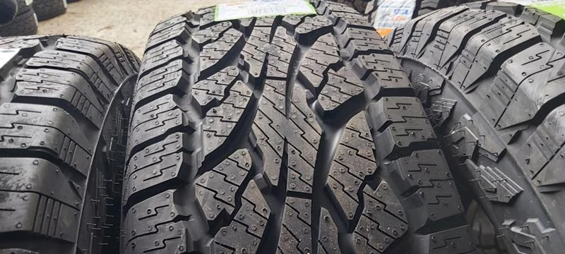 Гуми Всесезонни 245/70R16, снимка 4 - Гуми и джанти - 35148395