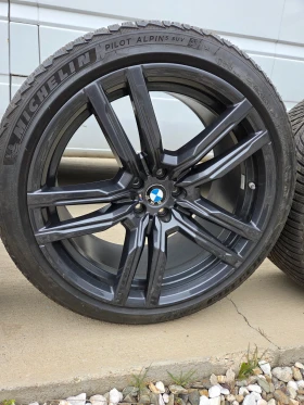 ����� �� �������� �� ���� � ������ 295/35R21 �� BMW X5