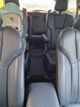 Subaru Ascent Limited, снимка 12