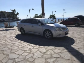 Toyota Avensis 2.2D4D, снимка 3
