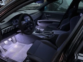 BMW 320 d 3-Series E90, снимка 12
