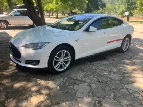 Tesla Model S 90D