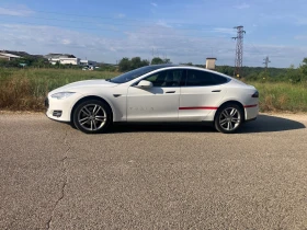 Tesla Model S 90D