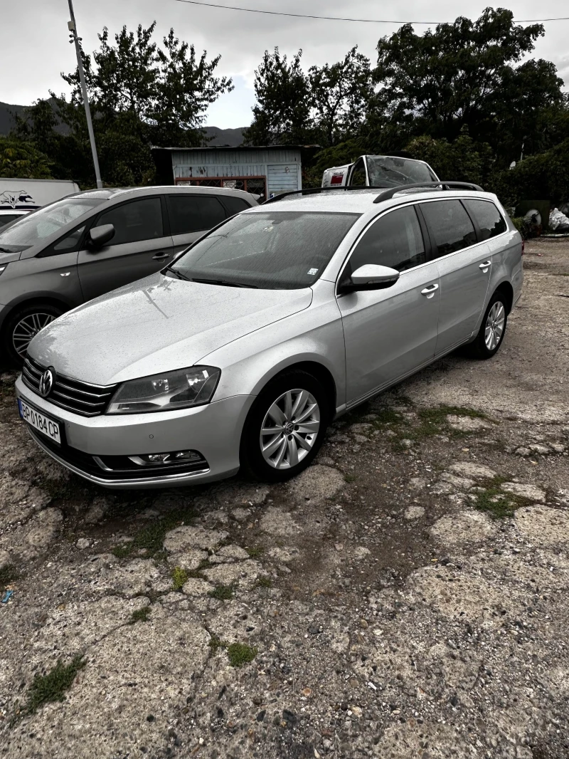 VW Passat 1.6, снимка 3 - Автомобили и джипове - 47238816