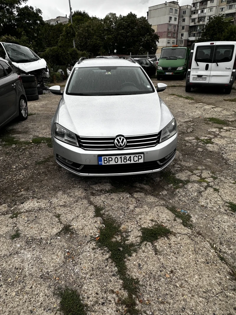 VW Passat 1.6, снимка 1 - Автомобили и джипове - 47238816