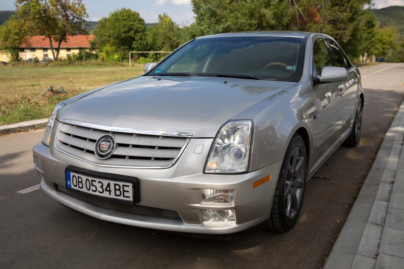 Cadillac STS 4.6 V8 LPG , снимка 1 - Автомобили и джипове - 47383340