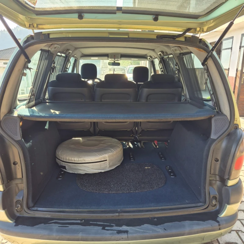 Renault Clio, снимка 7 - Автомобили и джипове - 52167615