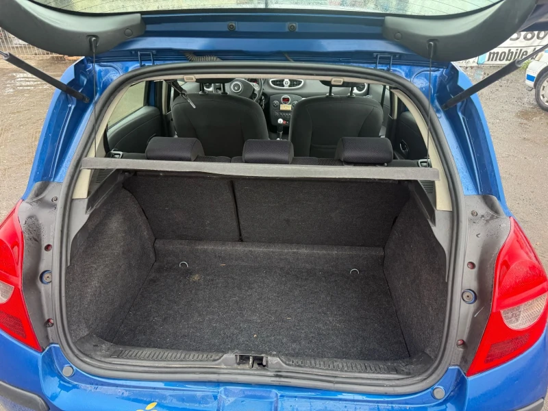 Renault Clio, снимка 5 - Автомобили и джипове - 52167615