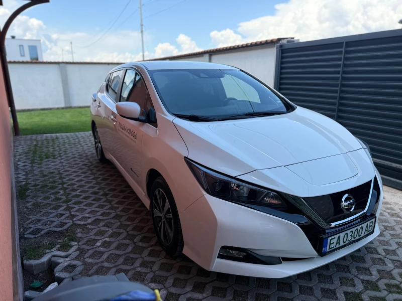 Nissan Leaf  * Lane * Distronic * Печка , снимка 2 - Автомобили и джипове - 52434290