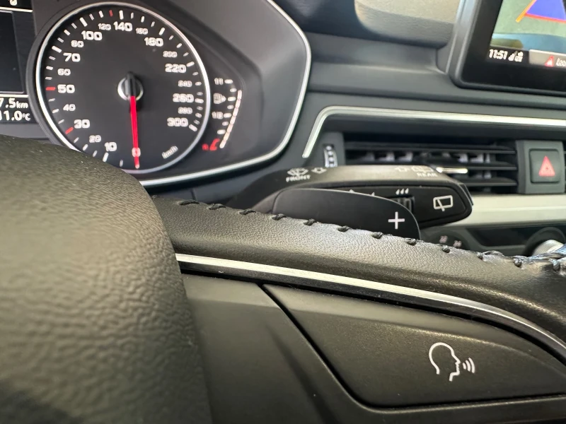 Audi A4 2.0TDI MATRIX, снимка 11 - Автомобили и джипове - 52148446