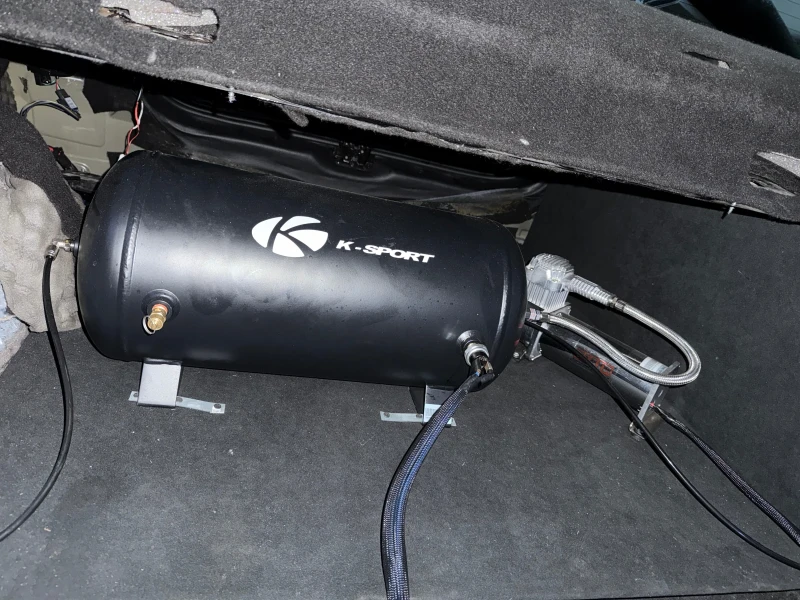 BMW 320 d 3-Series E90, снимка 14 - Автомобили и джипове - 52919493