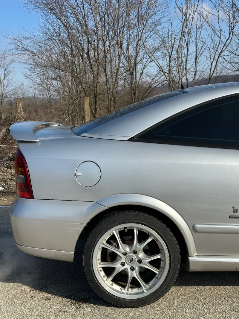 Opel Astra Bertone 2.0 Turbo LPG, снимка 9 - Автомобили и джипове - 53153647