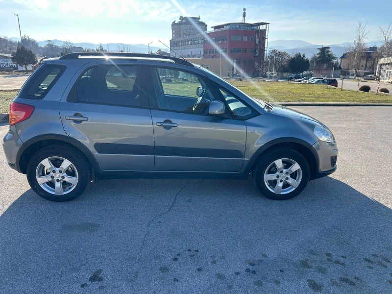 Suzuki SX4 1.6i 4x4 evro5B, снимка 4 - Автомобили и джипове - 53166395
