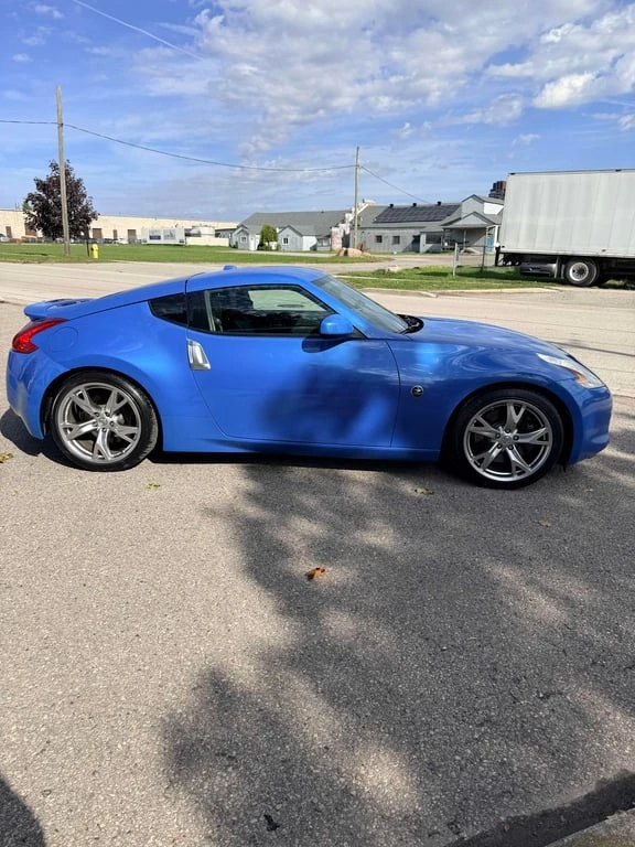 Nissan 370Z * Touring * CARFAX * БЕЗ ПЪРВОНАЧАЛНА ВНОСКА - изображение 3