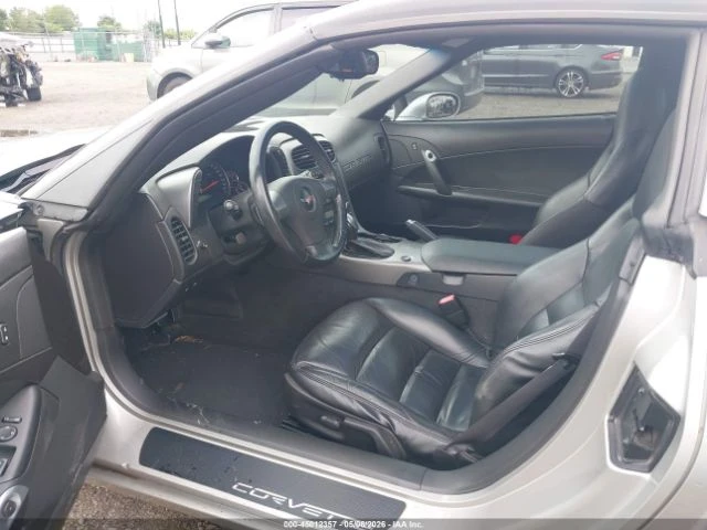 Chevrolet Corvette * 6.0* КОЖА* ПОДГРЕВ* , снимка 16 - Автомобили и джипове - 54881886