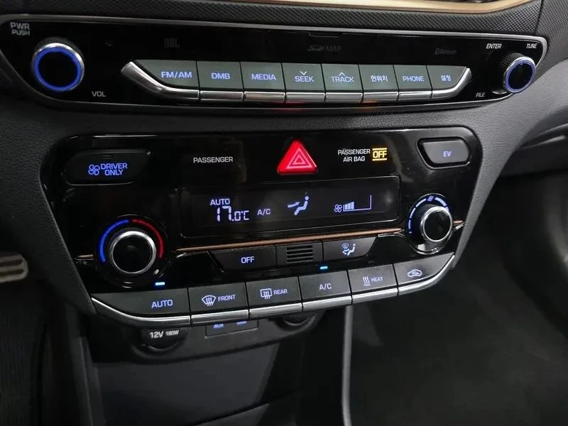 Hyundai Ioniq, снимка 16 - Автомобили и джипове - 56687975