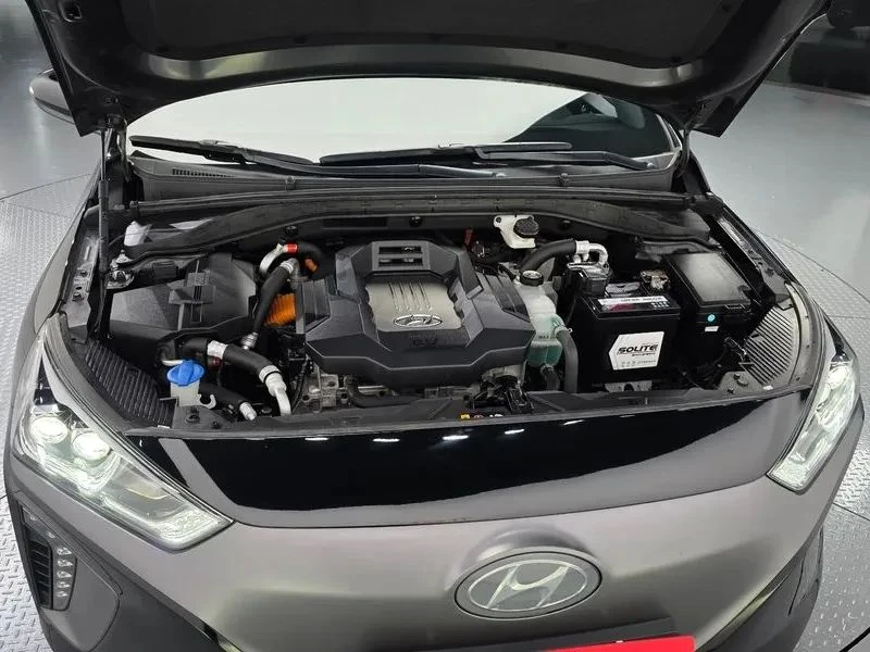 Hyundai Ioniq, снимка 6 - Автомобили и джипове - 56687975