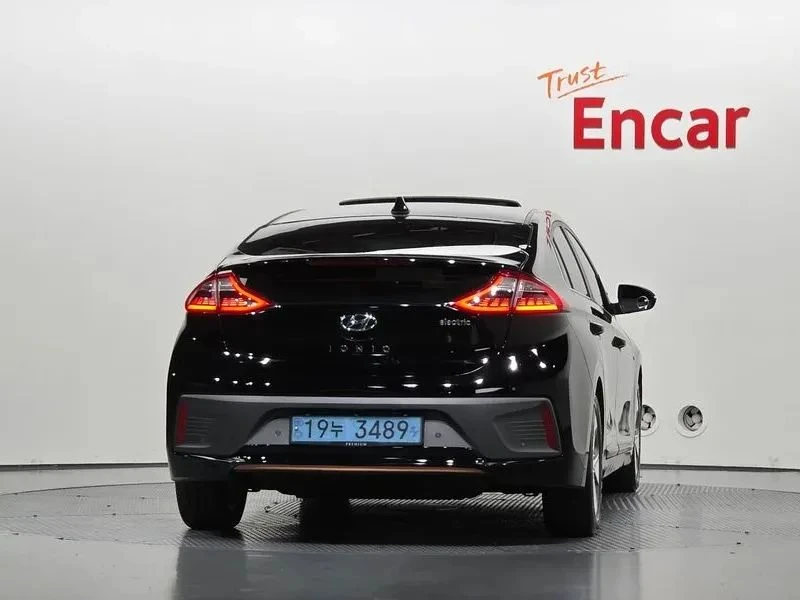 Hyundai Ioniq, снимка 4 - Автомобили и джипове - 56687975