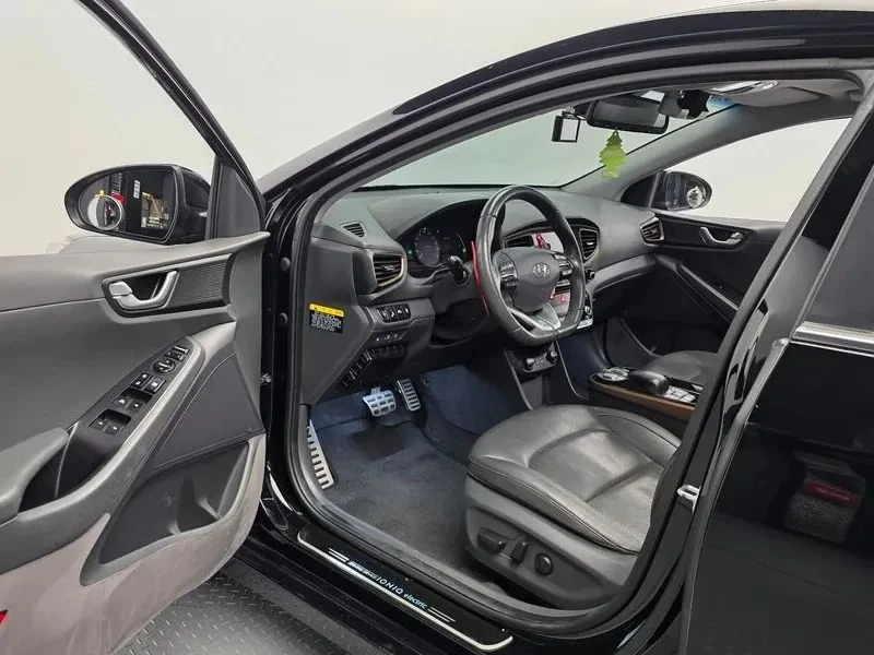 Hyundai Ioniq, снимка 10 - Автомобили и джипове - 56687975