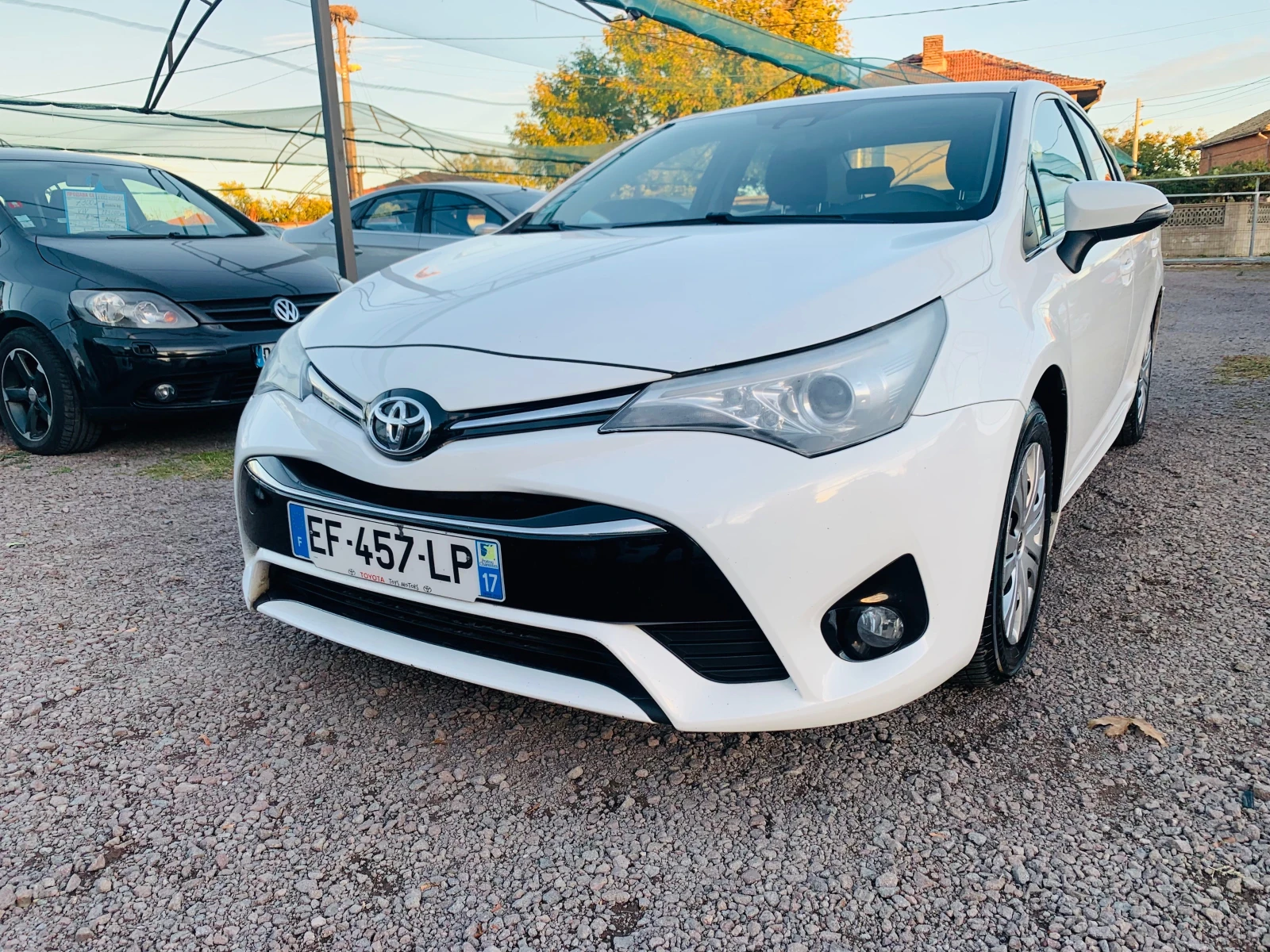 Toyota Avensis 1.6d-4d, снимка 1