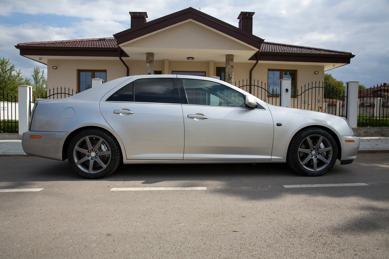 Cadillac STS 4.6 V8 LPG  - изображение 5