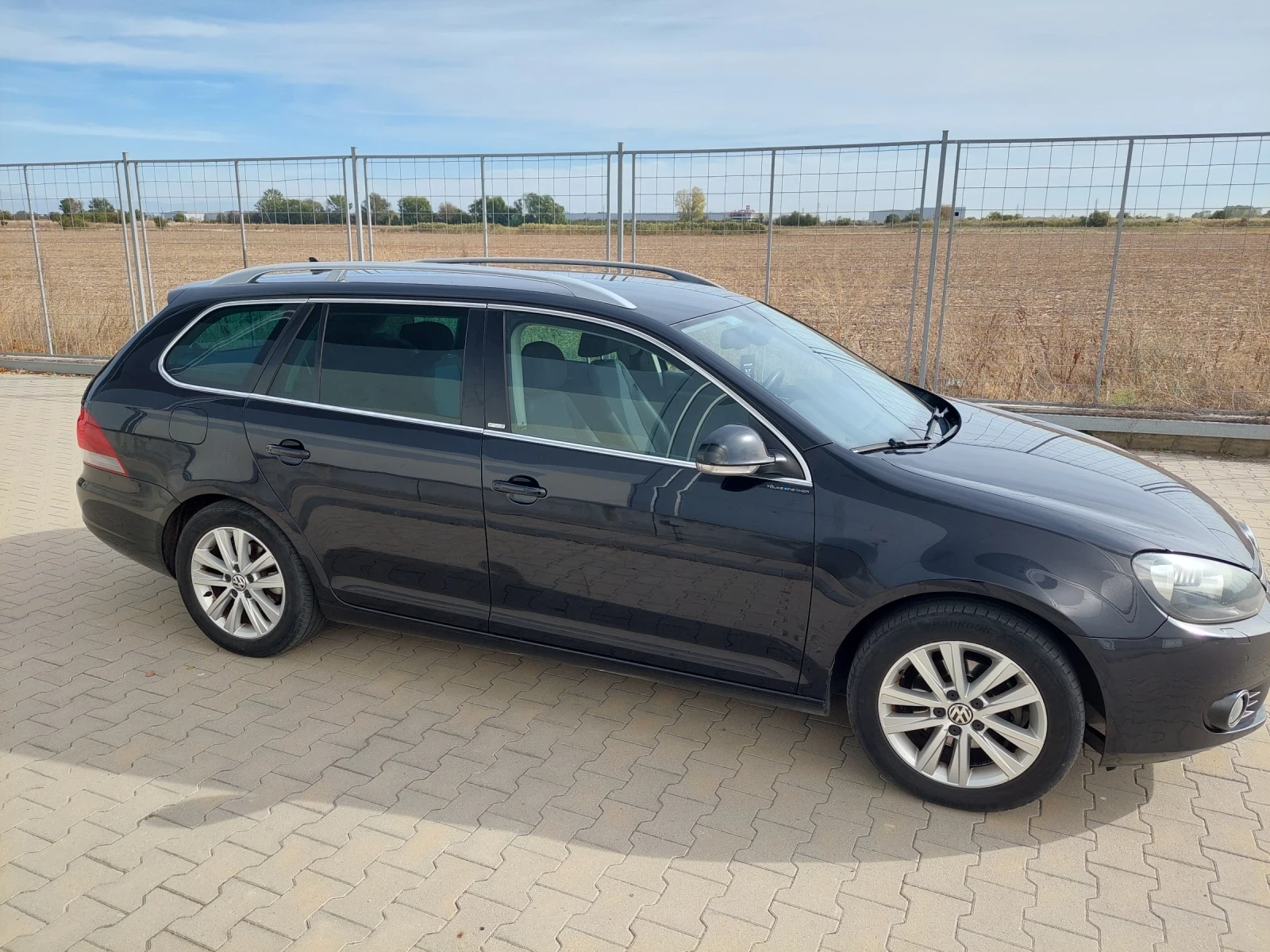 VW Golf Variant 1.6 TDI - изображение 2