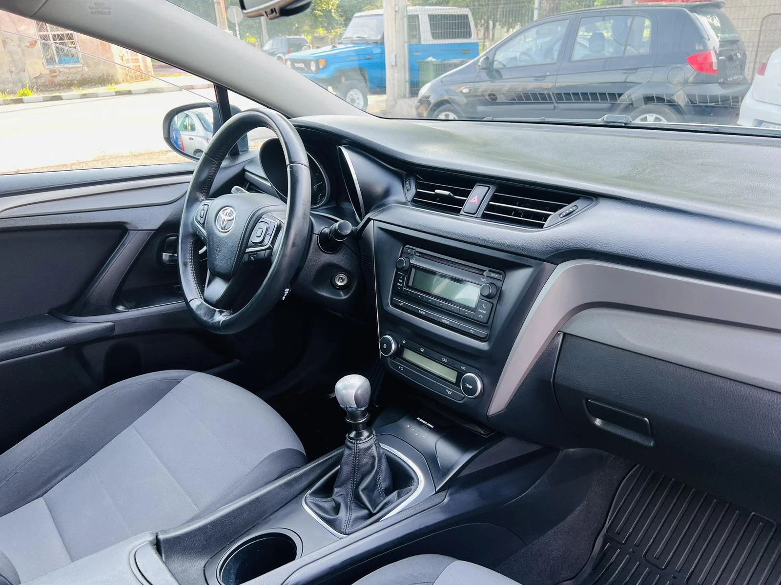 Toyota Avensis 1.6d-4d | Mobile.bg   13