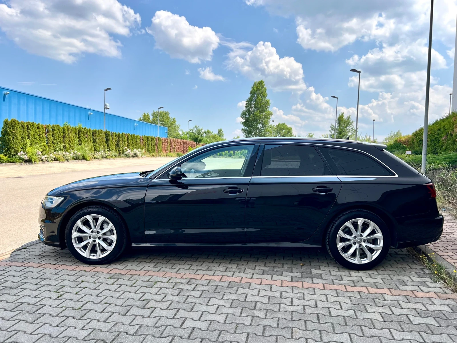 Audi A6 3.0TDI-лизинг през Уникредит по 365лв - изображение 4