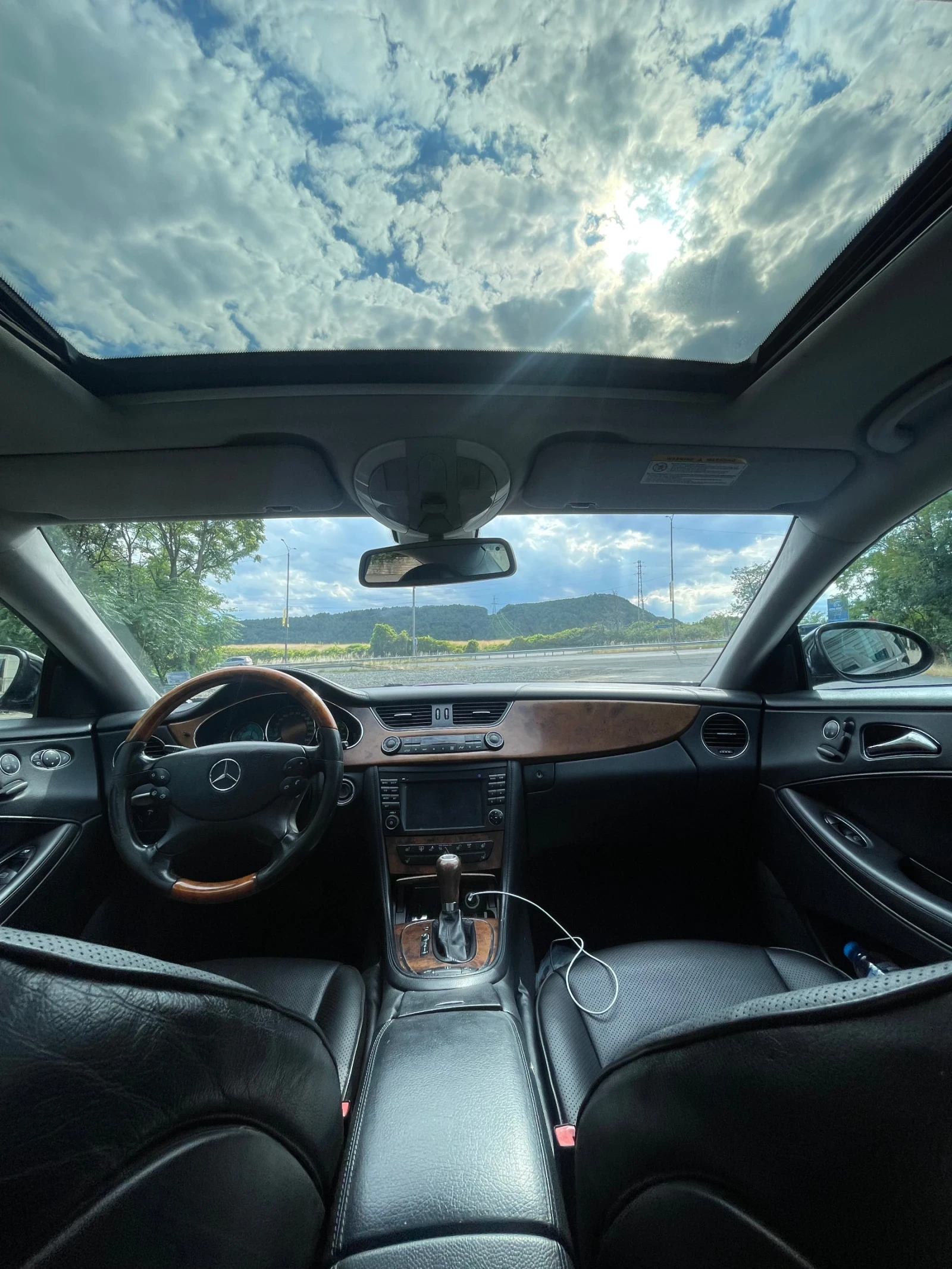 Mercedes-Benz CLS 500  - изображение 7