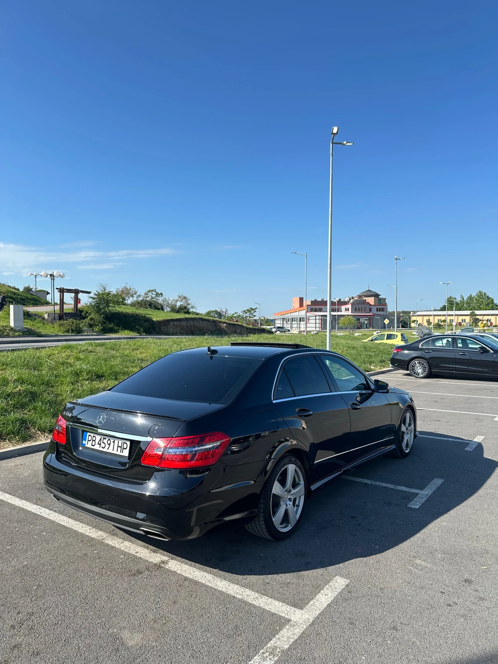 Mercedes-Benz E 350  - изображение 3