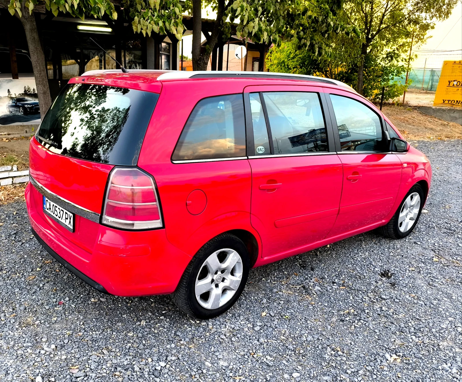 Opel Zafira 1900 - изображение 5