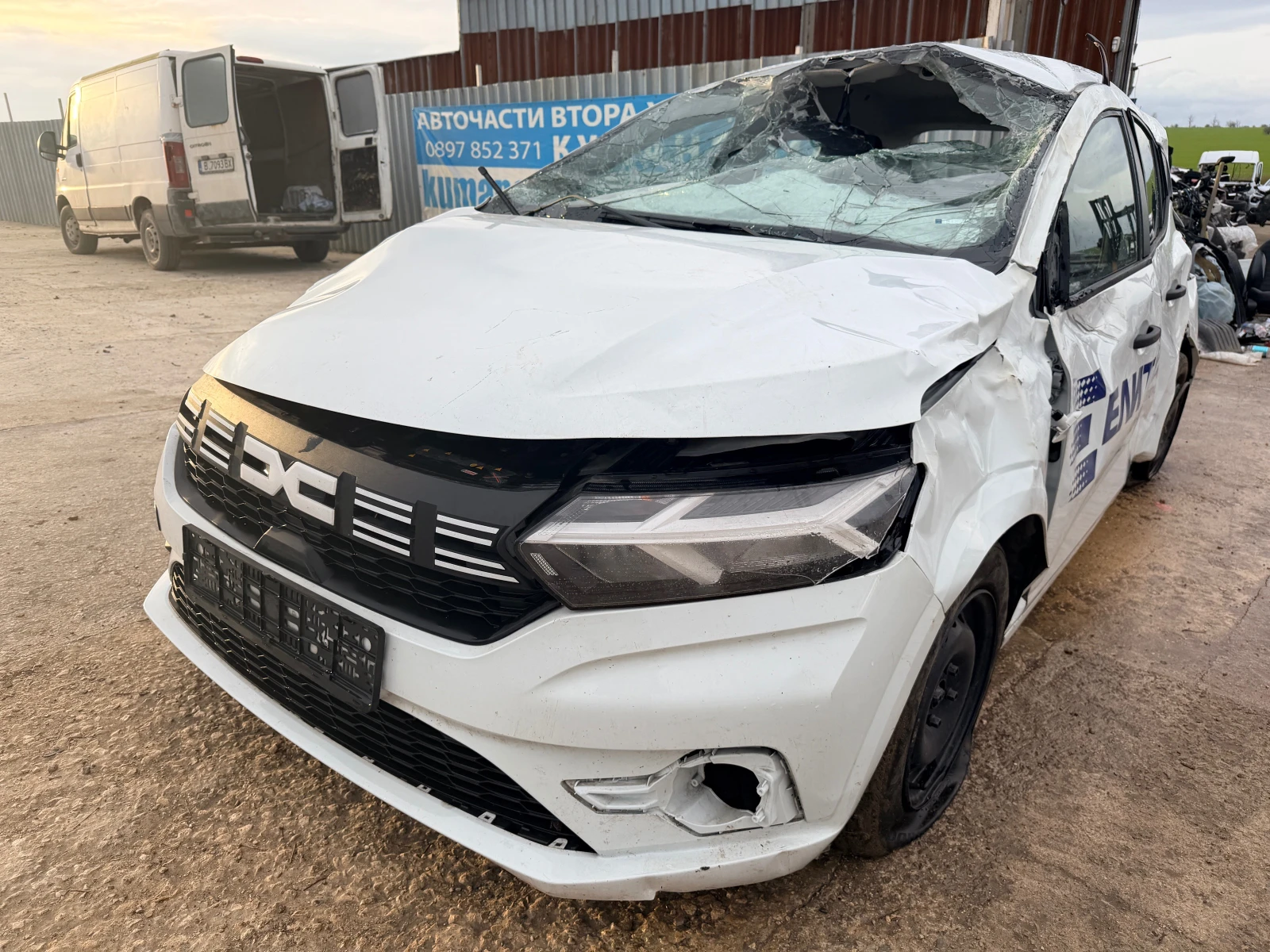 Dacia Sandero 1.0 TCe | Mobile.bg   1