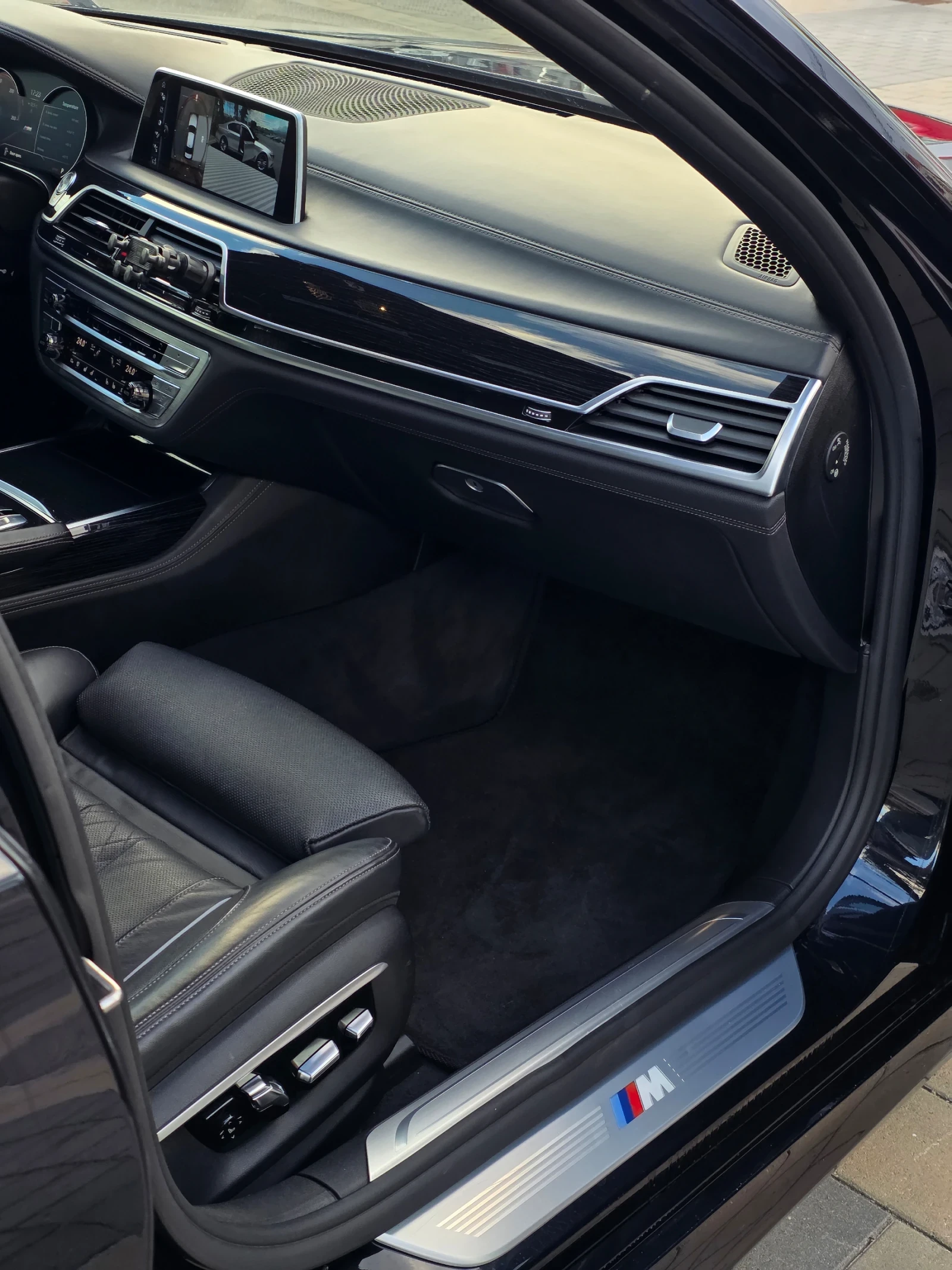 BMW 730 M Pack* 360 Camera* Xdrive* Heads-up* H&K*   | Mobile.bg   12