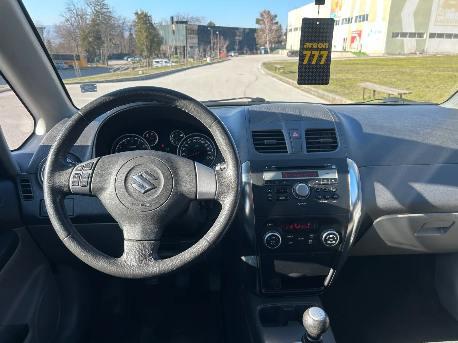 Suzuki SX4 1.6i 4x4 evro5B - изображение 8