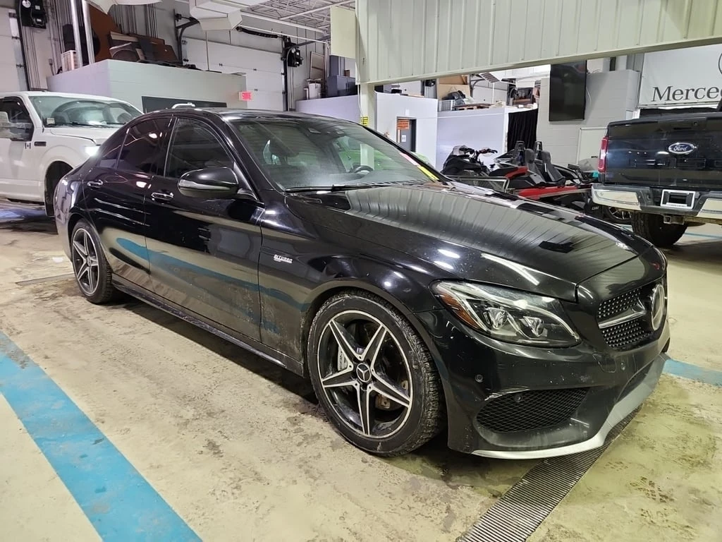 Mercedes-Benz C 43 AMG * CARFAX * ФИНАНСИРАНЕ - изображение 2