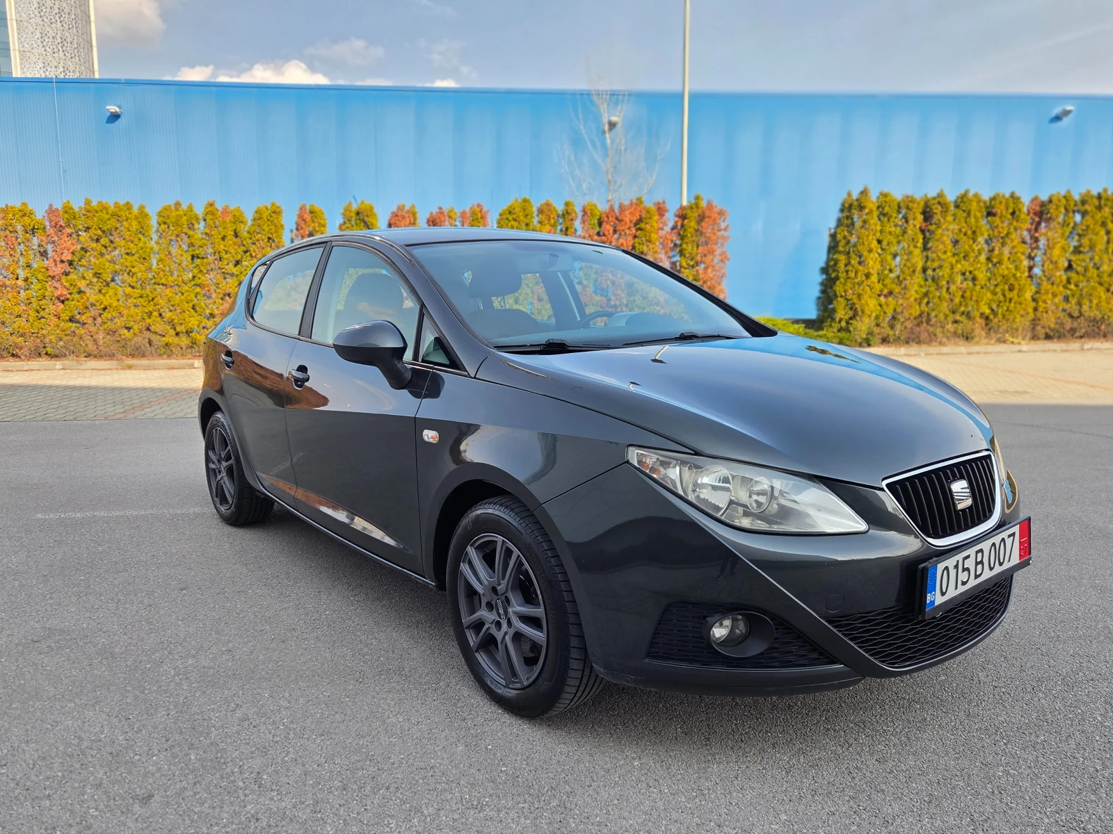 Seat Ibiza 1.9TDI NAVI* УНИКАТ* , снимка 3 - Автомобили и джипове - 53765070