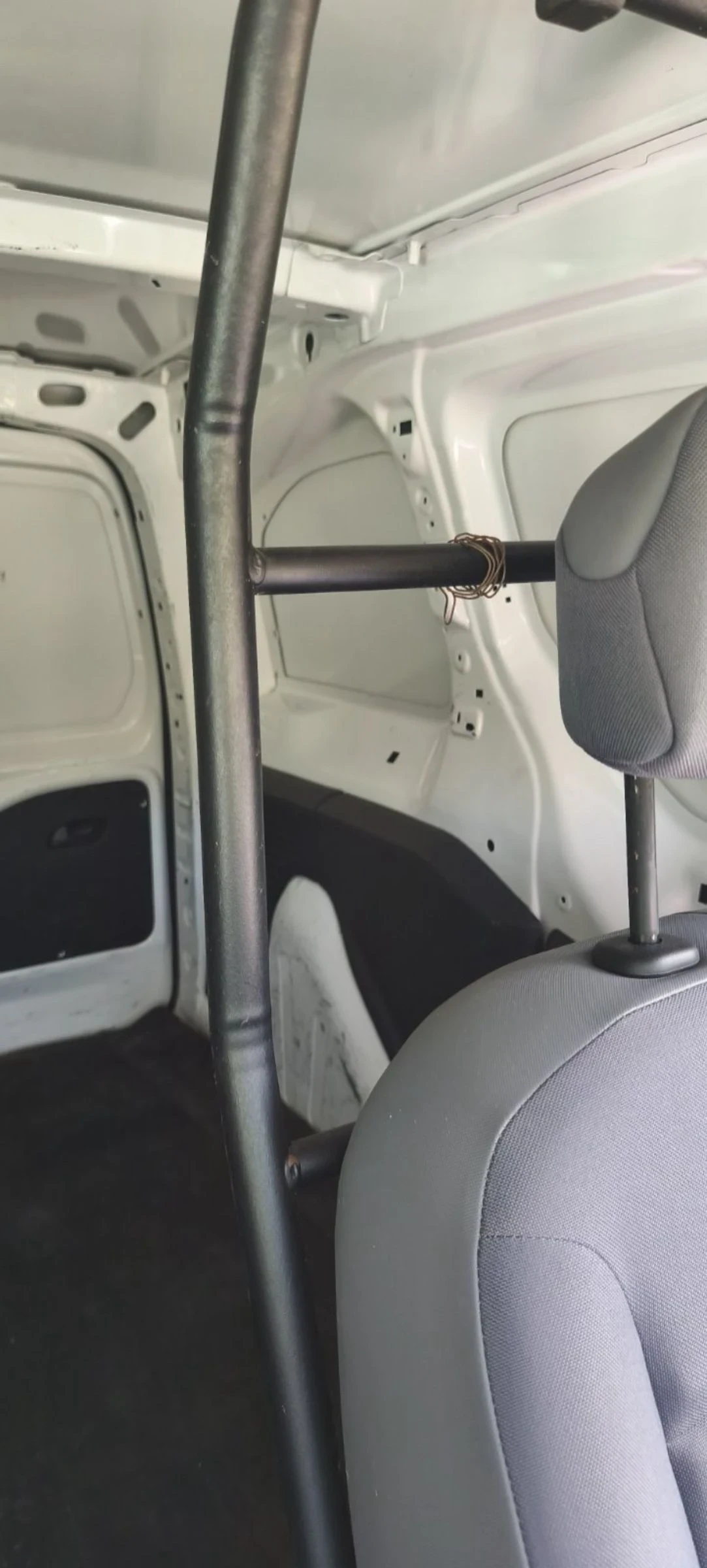 Citroen Berlingo 1.6d товарен , снимка 11 - Автомобили и джипове - 54519643